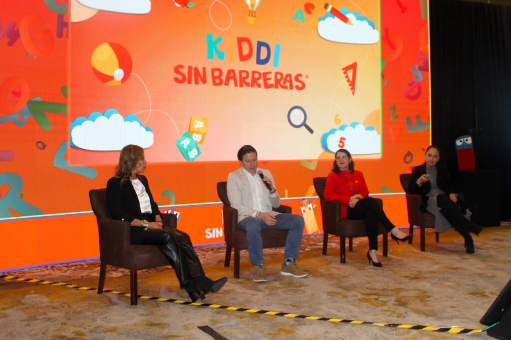 Conferencia de prensa de alianza para impulsar el futuro de niños y niñas con dislexia