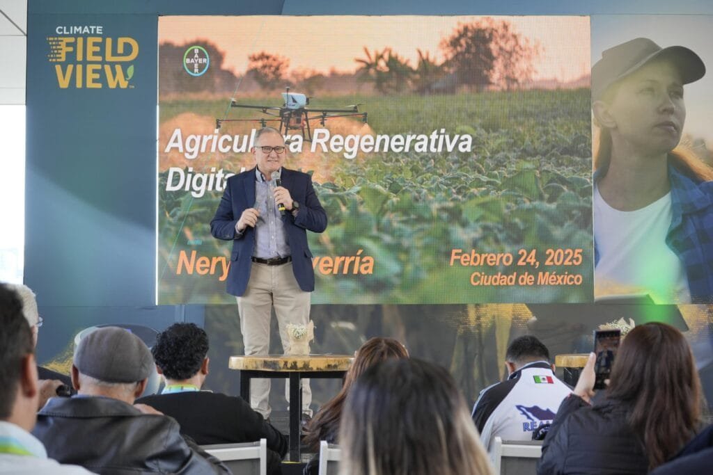 Nery Echeverría, Director Comercial en la división agrícola de Bayer México. en presentación de digitalización de la agricultura en México