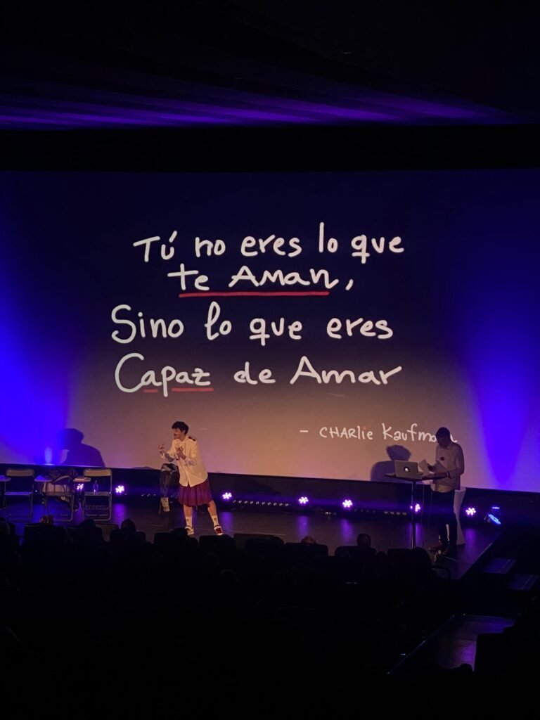 "Lo positivo de fracasar en el amor", dirigido por Fran Perea