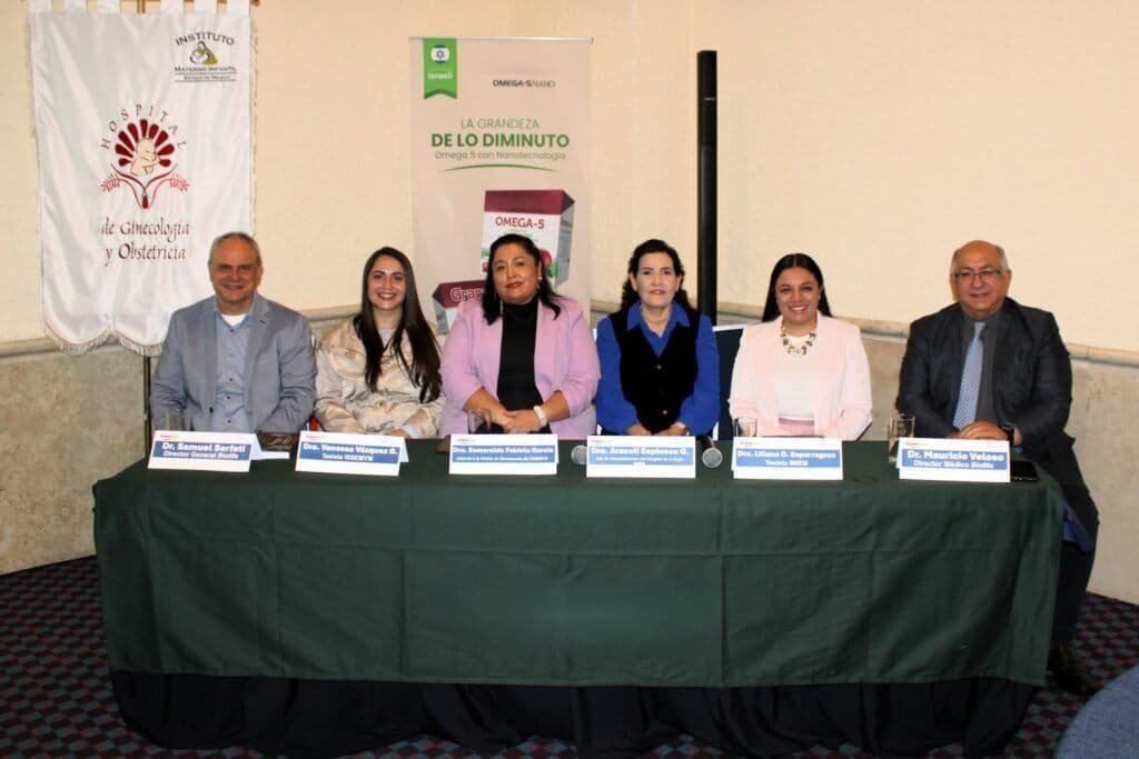Conferencia de prensa con investigadores mexicanos que descubrieron a través de un estudio que ha ganado tres premios de parte de la comunidad médica, como el Omega 5 Nanoemulsionado (Granagard) ofrece una opción para frenar la pérdida de memoria, la resequedad vaginal, los bochornos, la ansiedad y todo lo que provoca la menopausia.