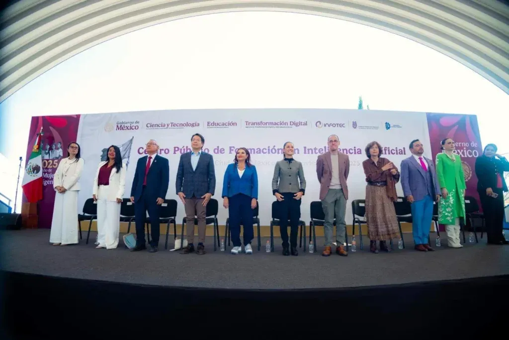 La Ciudad de México y el Gobierno de México inauguraron el Centro Público de Formación en Inteligencia Artificial en Tláhuac.